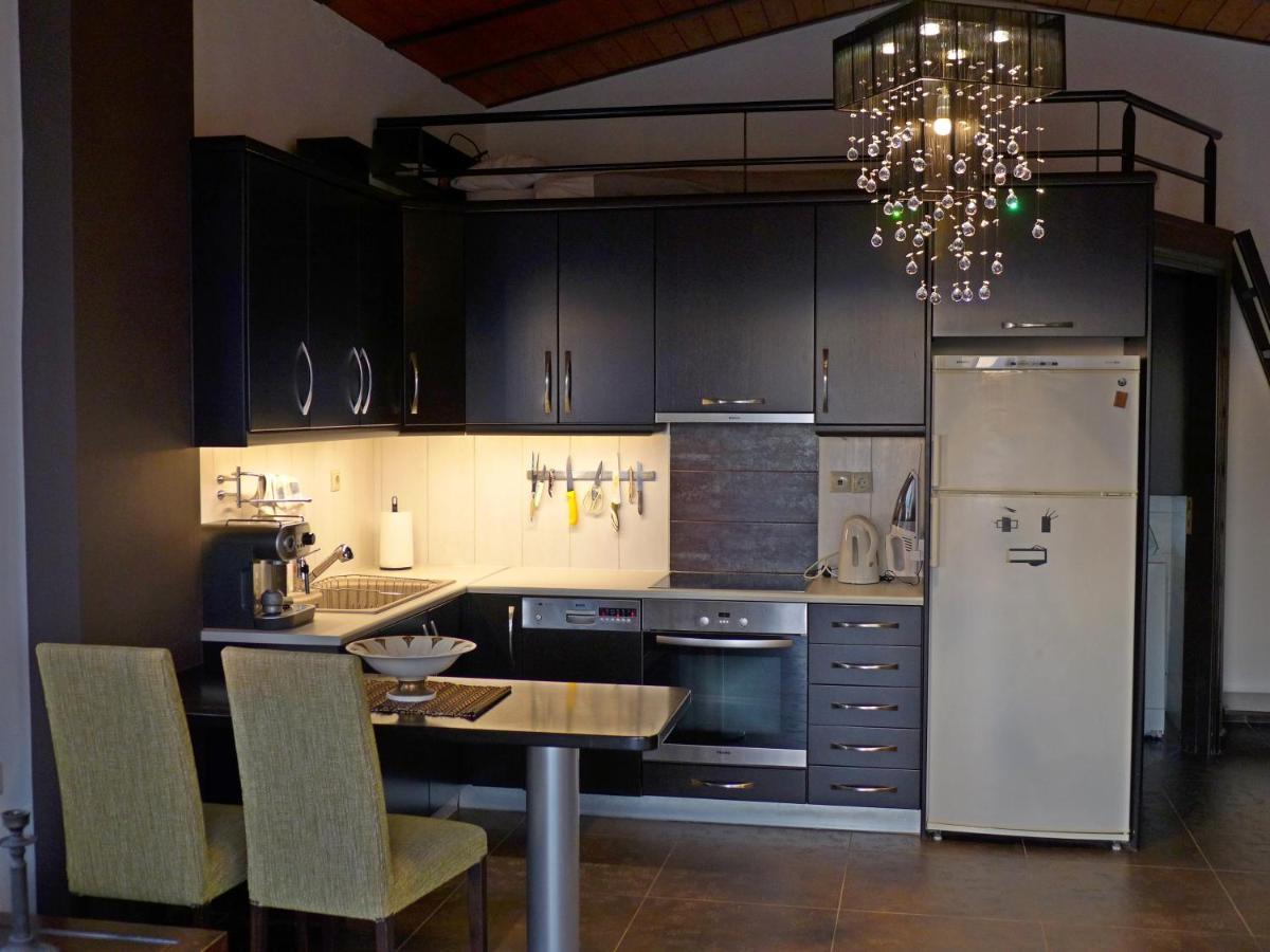 Wide-View & Quiet Apartment Chania ハニア エクステリア 写真