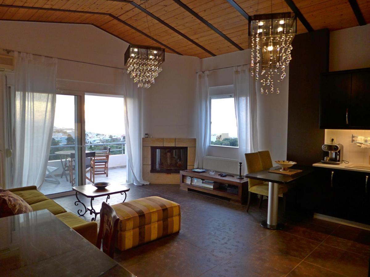 Wide-View & Quiet Apartment Chania ハニア エクステリア 写真