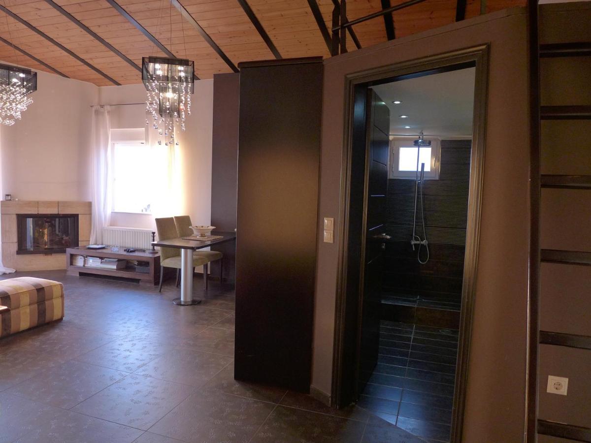 Wide-View & Quiet Apartment Chania ハニア エクステリア 写真